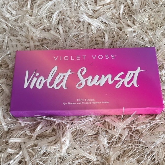 Violet Voss Violet Sunset Pro-Series  Palette - Picture 8 of 9